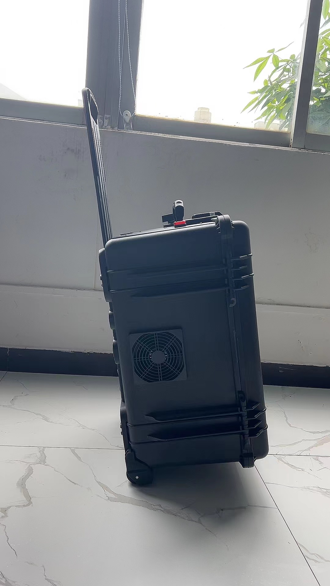 常州手拉箱型移动通信干扰器